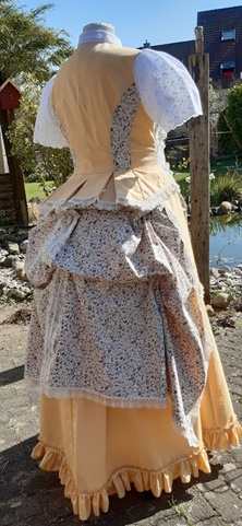 Tournüre 19. Jahrhundert Mode Kostümverleih 19th century fashion
