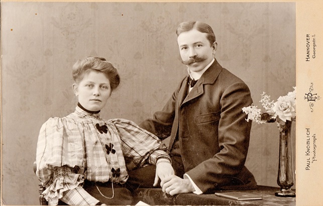 historische Mode Fotos 1890er Jahre